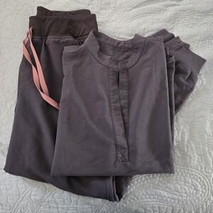 Womens FIGS Scrub Set Size Medium Charcoal Color